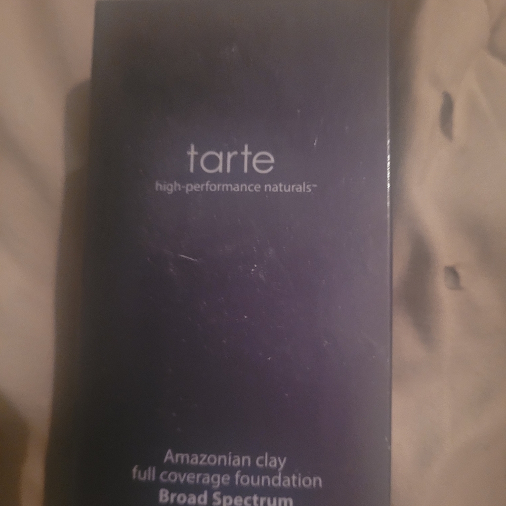 Tarte Amazonian Clay Foundation